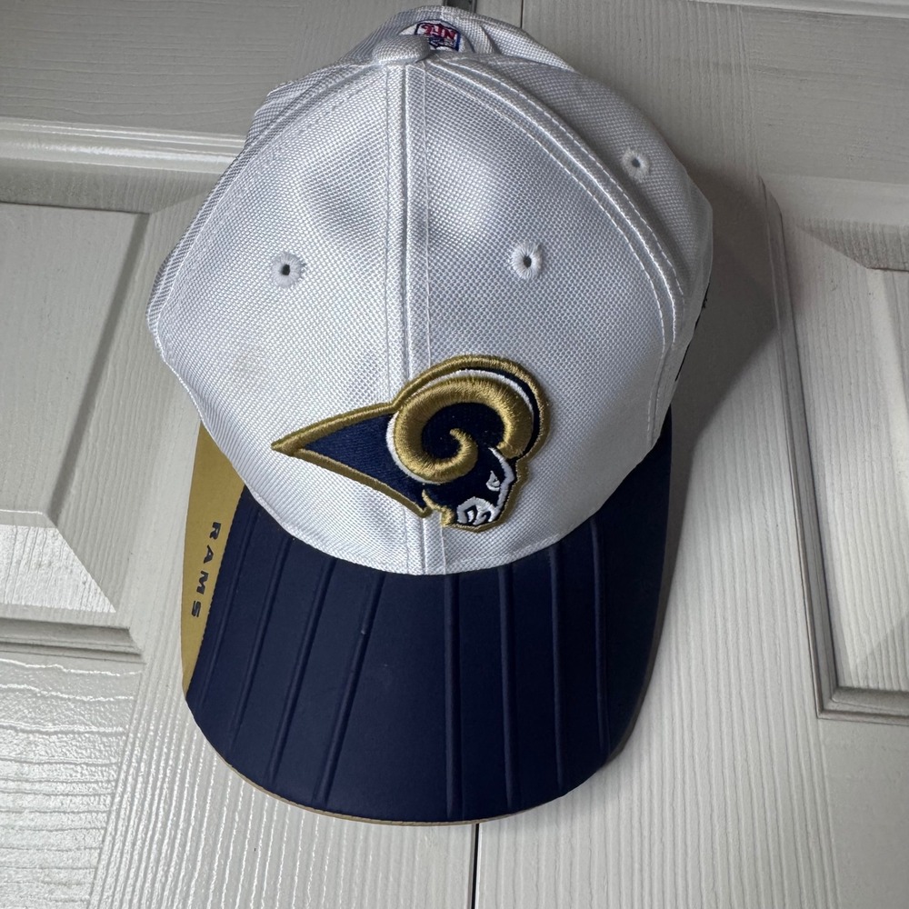 St Louis Rams Reebok NFL Equipment Strapback Hat‎ Ribbed Rubber Bill New Flawed - Picture 2 of 12